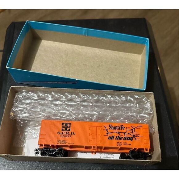 Vintage HO Athearn Trains Santa Fe Piggyback Trailer Car with Box - Picture 8 of 13